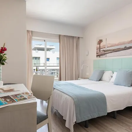 O7 Nordeste Playa 3* Can Picafort