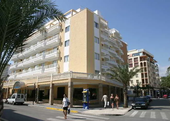 O7 Nordeste Playa 3* Can Picafort (Mallorca)