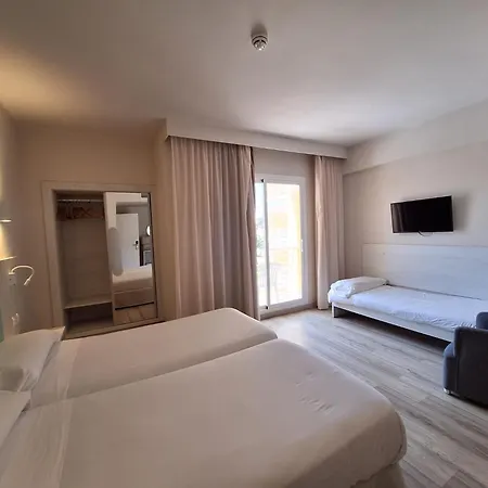 Otel O7 Nordeste Playa 3*