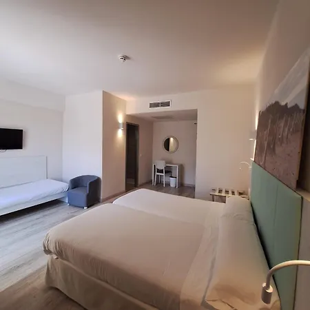 Hotel O7 Nordeste Playa Can Picafort (Mallorca)