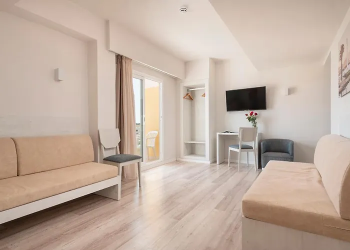 Hotel O7 Nordeste Playa Can Picafort (Mallorca)